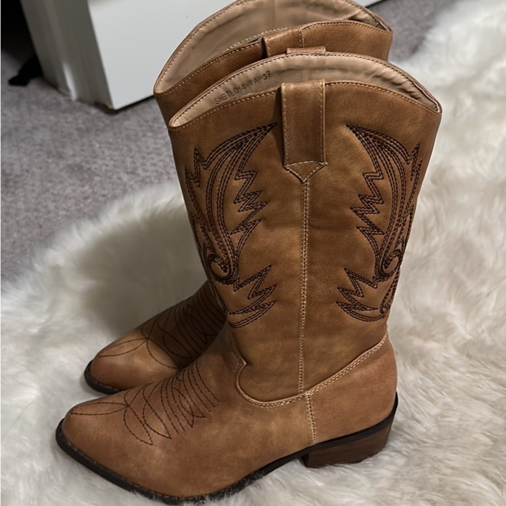 Cowboy boots